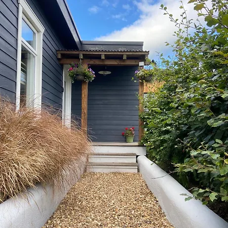 Ocean Breeze بيت للعطل *