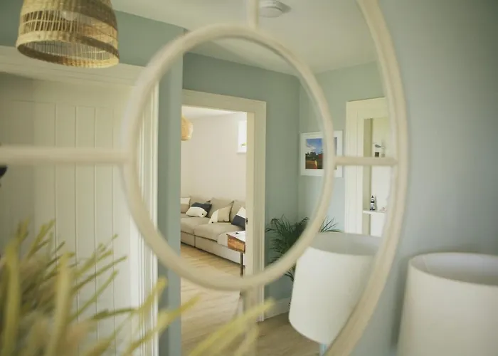 Дом отдыха Ocean Breeze Корк